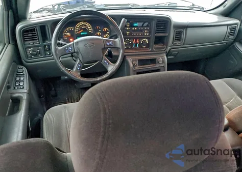 2005 Chevrolet Silverado C1500 z USA, uszkodzony, nr VIN 2GCEC13T251249002